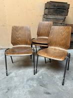 60 stapelbare koppelbare retro vintage vlinderstoelen, Ophalen, Zo goed als nieuw, Bruin, Vijf, Zes of meer stoelen