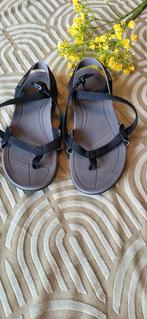 Teva Sandalen Maat 40 - Zomerklaar!, Ophalen