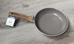 Nieuw Daniel Courtier Keramische pan., Huis en Inrichting, Keuken | Potten en Pannen, Ophalen of Verzenden, Nieuw, Koekenpan of Braadpan