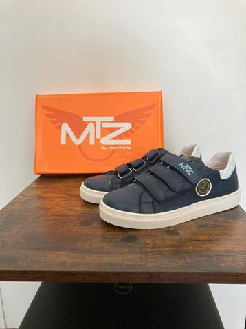 NIEUW!! MortenZ schoenen klittenband navy maat 35 beschikbaar voor biedingen
