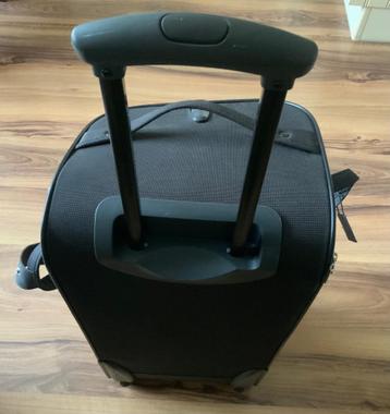 Reistas Samsonite met 2 wielen beschikbaar voor biedingen