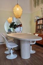 ** Eettafel beton | Uniek | Industrieel design | Betonlook *, Overige materialen, 100 tot 150 cm, Ophalen of Verzenden, Vijf personen of meer