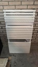 Plieger Lugo Handdoek radiator, Ophalen, 500 tot 800 watt, Radiator, Nieuw