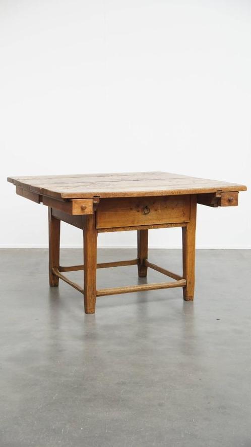 Prachtige vierkante antieke eettafel gemaakt van iepenhout, Huis en Inrichting, Tafels | Eettafels, Gebruikt, 100 tot 150 cm, 100 tot 150 cm