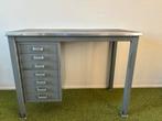 Bijzonder vintage Gispen buro uit 1940/50, Huis en Inrichting, Bureaus, Ophalen, Zo goed als nieuw