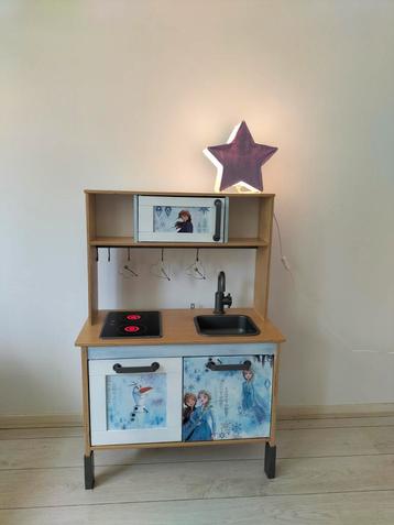 Ikea Duktig Keukentje - Frozen Them Sinterklaas cadeau  beschikbaar voor biedingen