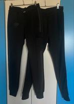 2x zwarte trainingsbroek black bananas en malelions maat s/m, Broek, Gebruikt, Ophalen of Verzenden, Jongen