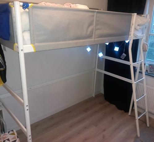 IKEA hoogslaper Vitval, Huis en Inrichting, Slaapkamer | Stapelbedden en Hoogslapers, Zo goed als nieuw, Hoogslaper, 90 cm, 200 cm
