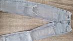 Stradivarius mom slim fit maat 32, Ophalen of Verzenden, Zo goed als nieuw, Blauw, W27 (confectie 34) of kleiner