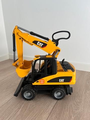 BRUDER 2445  CAT Graafmachine Speelgoed - Zo Goed Als Nieuw beschikbaar voor biedingen