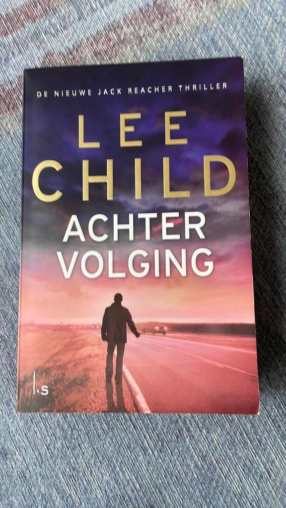 Lee Child - Achtervolging, Boeken, Zo goed als nieuw, Amerika, Lee Child, Ophalen of Verzenden