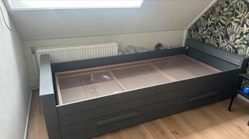 Woood bed | 90 x 20 | met lade + auping spiraalbodem