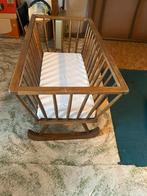 Vintage houten wiegje, Kinderen en Baby's, Boxen, Ophalen, Zo goed als nieuw
