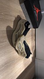 Yeezy 700 V3 Azael - Maat 47, Kleding | Heren, Schoenen, Ophalen of Verzenden, Gedragen, Wit, Sneakers of Gympen