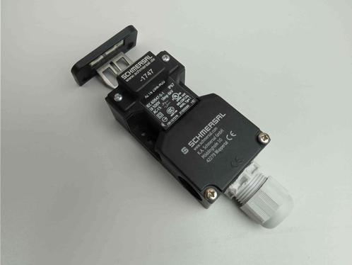 Veiligheidsschakelaar deurschakelaar Schmersal AZ16 ZVK-M20, Hobby en Vrije tijd, Elektronica-componenten, Zo goed als nieuw, Ophalen of Verzenden