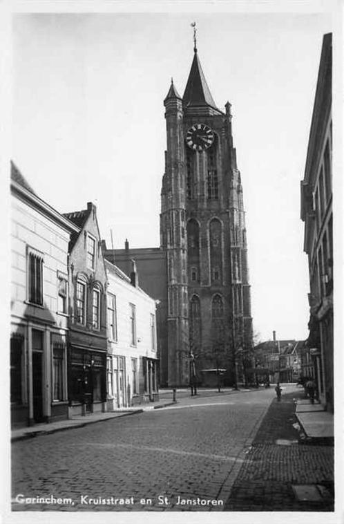 (301-412-019) Gorinchem Kruisstraat en St Janstoren, Verzamelen, Ansichtkaarten | Nederland, Zuid-Holland, Verzenden