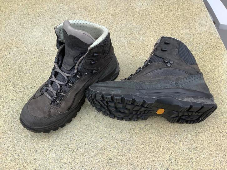 Hoge leren dameswandelschoen Hanwag maat 39 uitneembare zool, Sport en Fitness, Bergsport en Wandelen, Gebruikt, Schoenen, Ophalen of Verzenden