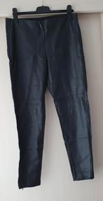 H&M legging/broek nep leer, Kleding | Dames, Broeken en Pantalons, Ophalen, H&M, Zwart, Maat 42/44 (L)