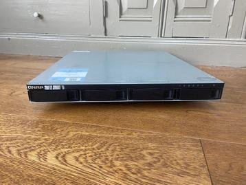 Qnap TS-453BU NAS *8gb ram upgrade* + evt. hdd beschikbaar voor biedingen