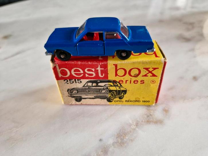Bestbox Opel Rekord 1900 - No. 2515, Hobby en Vrije tijd, Modelauto's | Overige schalen, Gebruikt, Auto, Ophalen of Verzenden