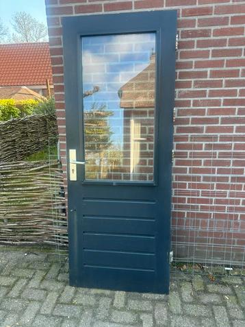Buitendeur 830x2115 mm  beschikbaar voor biedingen