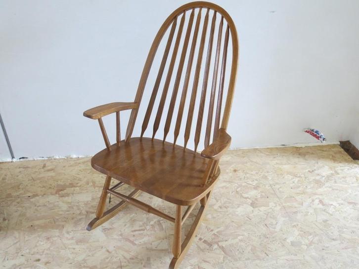 Grote Massief eiken Windsor schommelstoel, Huis en Inrichting, Stoelen, Gebruikt, Eén, Wit, Ophalen