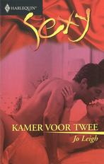 Sexy 007; Jo Leigh - Kamer voor twee, Boeken, Gelezen, Ophalen of Verzenden, Nederland