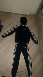 Adidas setje maat 11-12 jaar, Kleding | Dames, Ophalen of Verzenden, Zo goed als nieuw