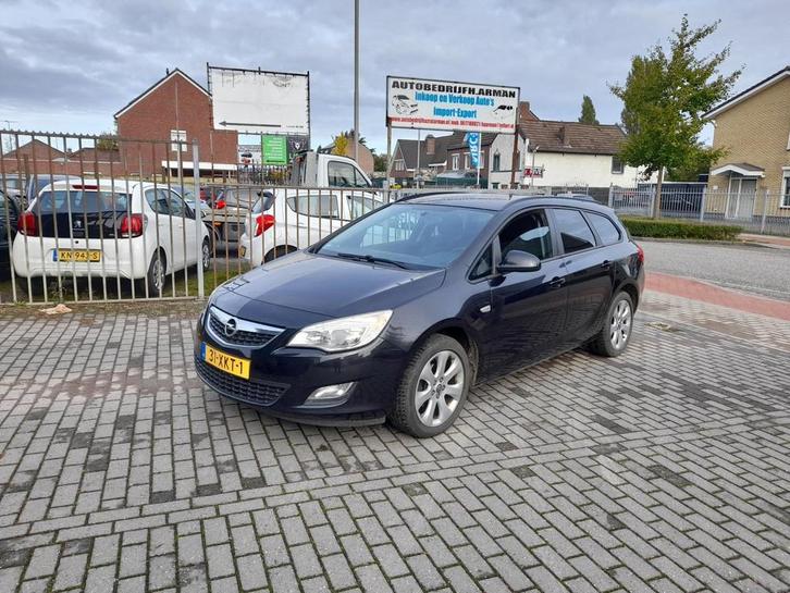 Opel Astra Sports Tourer 1.4 Turbo Business +, Auto's, Opel, Particulier, Te koop, Astra, ABS, Airbags, Airconditioning, Boordcomputer