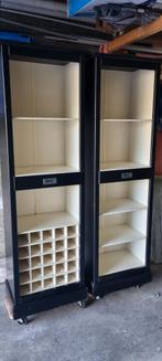 Zwart witte wijnkast en boekenkast te koop!, Huis en Inrichting, Ophalen, Zo goed als nieuw