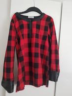 Rood/zwarte blouse met imitatieleren details maat M, Maat 38/40 (M), Koko, Ophalen of Verzenden, Zo goed als nieuw