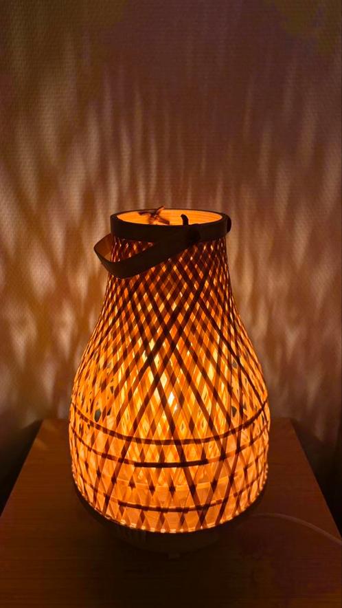 Sfeervolle Bamboe Tafellamp, Huis en Inrichting, Lampen | Tafellampen, Zo goed als nieuw, Minder dan 50 cm, Overige materialen
