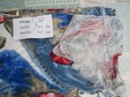 Mooie lap stof  rood/wit/blauw  polyester/elastan, Blauw, 120 cm of meer, Nieuw, Ophalen of Verzenden