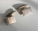 2 oude verzilverde manchet knopen. Niet hetzelfde motief, Sieraden, Tassen en Uiterlijk, Manchetknopen, Ophalen of Verzenden, Overige materialen