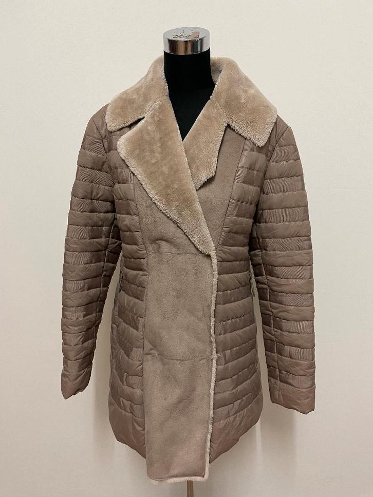 Jas2 - Lichtbruine Beaumont warme winterjas maat 42 (1), Kleding | Dames, Jassen | Winter, Zo goed als nieuw, Maat 42/44 (L), Ophalen of Verzenden