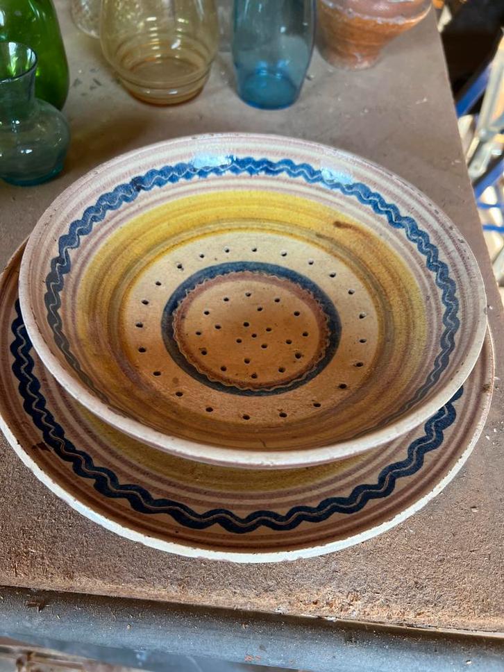 Terracotta Aardewerk Schalen Set - Vergiet, Antiek en Kunst, Antiek | Schalen, Ophalen of Verzenden