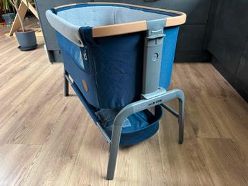 Maxi-Cosi Co-sleeper / reiswieg beschikbaar voor biedingen