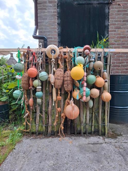 Oude vintage kurken drijvers visnetten strandjutten deco, Tuin en Terras, Tuinwanddecoratie, Gebruikt, Ophalen of Verzenden