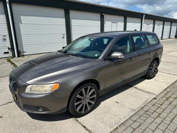 Volvo V70 2.5T Kinetic AIRCO TREKHAAK 353DKM NAP! beschikbaar voor biedingen