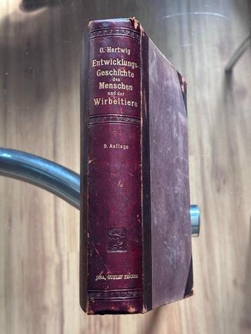 Medisch wetenschappelijk Lehrbuch beschikbaar voor biedingen