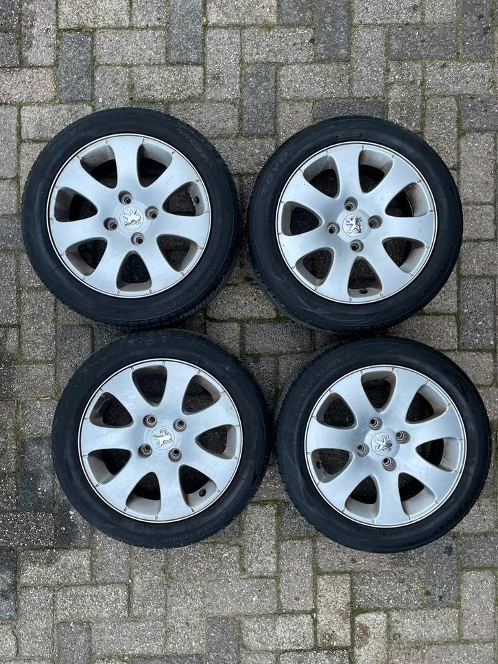 Wielen banden 175/55R15 Peugeot 4x108, Auto diversen, Overige Auto diversen, Ophalen