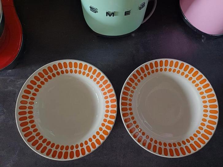 Vintage Franse diepe borden Sarregeumines oranje stuksprijs, Antiek en Kunst, Antiek | Servies los, Verzenden