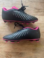 Voetbalschoenen Adidas, Maat XS of kleiner, Ophalen of Verzenden, Zo goed als nieuw, Schoenen