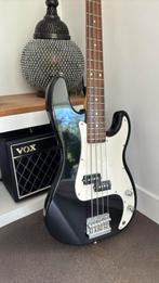 Bass gitaar, Muziek en Instrumenten, Ophalen of Verzenden, Zo goed als nieuw