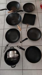 Verschillende pannen perstuk 15 euro, Ophalen of Verzenden, Zo goed als nieuw, Rvs, Pannenset