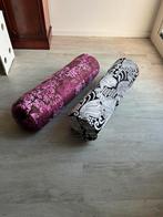 Twee bolsters van zacht materiaal, Ophalen of Verzenden, Zo goed als nieuw, Yoga-accessoire