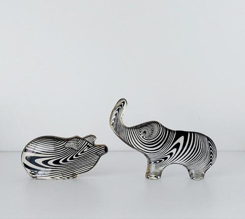 Palatnik lucite varken en olifant, Antiek en Kunst, Kunst | Designobjecten, Ophalen of Verzenden