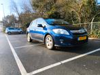 Toyota Auris 1.8 Full Hybrid 5DR CVT 2011 Blauw, Stof, Zwart, 4 cilinders, Blauw