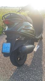 Zip 125cc 2t, Fietsen en Brommers, Scooters | Piaggio, Ophalen, Zo goed als nieuw, Zip