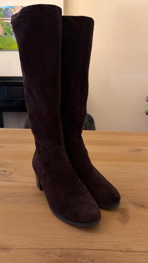 Laarzen, Kleding | Dames, Schoenen, Zo goed als nieuw, Hoge laarzen, Bruin, Ophalen of Verzenden